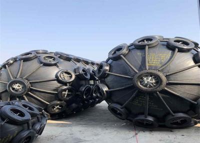 China Para-choques de borracha pneumáticos de Marine Yokohama Ship Fenders Marine para o embarcadouro do navio à venda