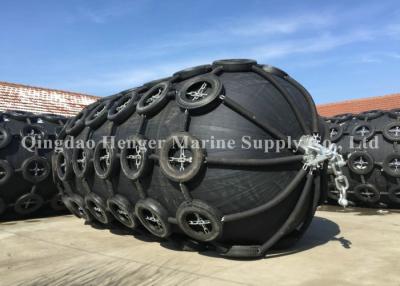 China Fishing Boat Docking Pneumatic Rubber Fender Natural Rubber For Ship To Dock for sale