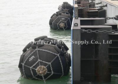 China Para-choque de borracha marinho dos barcos de Refeer nenhuma deterioração ou variação para o barco da limpeza do rio à venda