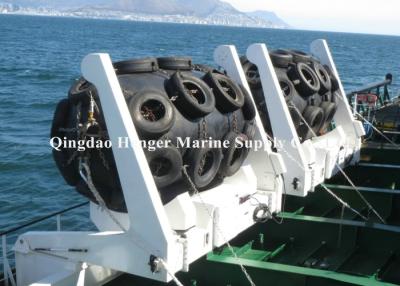 China Ship To Quay Pneumatic Rubber Fender Ageing Resistance With Aircraft Tyre for sale