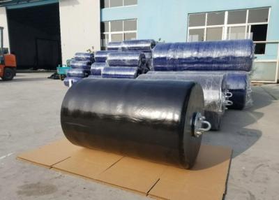 Chine Taille adaptée aux besoins du client par amortisseur rempli de mousse solide d'amarrage de dock flottant d'amortisseur d'EVA à vendre