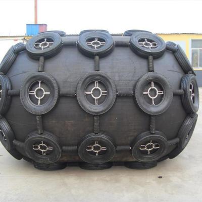 China 50KPA Inflatable Dock Fenders Commercial Boat Fenders ISO 17357 Standard for sale