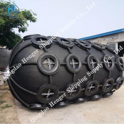 China Good Air Tightness Dark Pneumatic Marine Fender For Container Vessels CCS for sale