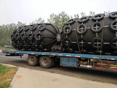 China BV Pneumatic Rubber Fender With Tyre To Ship Protection 50KPa / 80Kpa for sale