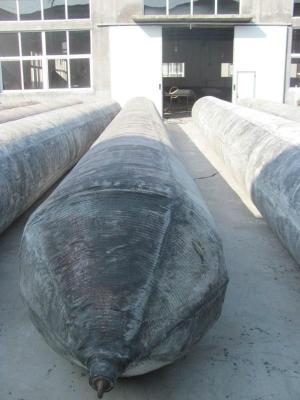 China Caisson Lifting Inflatable Rubber Balloon Moving Marine Airbags for sale