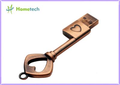 China La llave de cobre amarillo de bronce del corazón del metal del USB 2,0 forma la impulsión del pulgar del lápiz de memoria de Pen Drive Memory Stick USB de memoria USB 16GB en venta