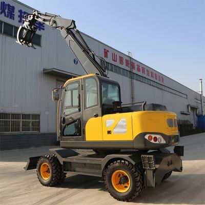 China Bucket Large Red Digger Earth-Moving Machinery Large Compact Wheeled Excavator for sale