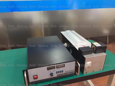 中国 銅線超音波ワイヤー馬具の溶接機、手持ち型の音波の溶接工0.05 - 0.9MPa 販売のため
