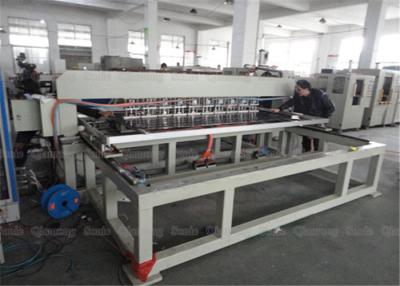China Tensão ultrassônica inteira 540*380*150mm da máquina de soldadura 380 do metal da placa de coletor solar da placa à venda