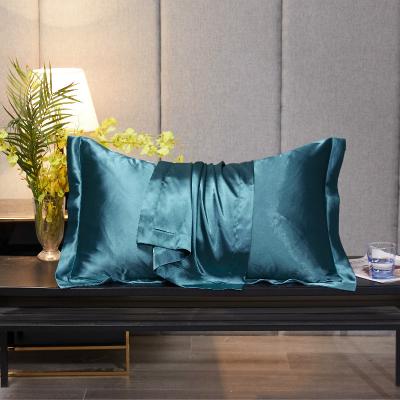 China Custom 22mm Organic Satin Silk Pillowcase Sustainable For Baby Care Room for sale