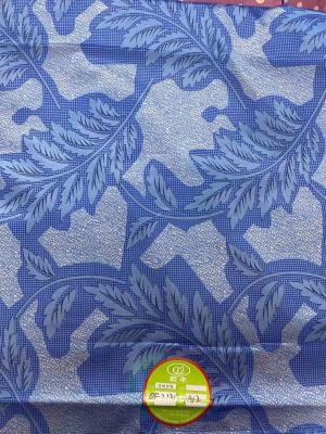 Chine 230cm que la largeur 70gsm a tricoté le tissu de matelas antipoussière imperméabilisent à vendre
