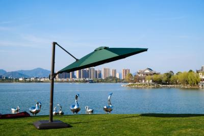 China aluminio al aire libre recto impermeable Sunbrella de los 3.5m en venta