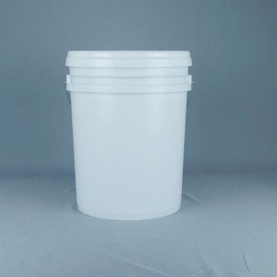 China 20 Liter Oil Tank Round Plastic Bucket With Spout Lid And Handle for sale