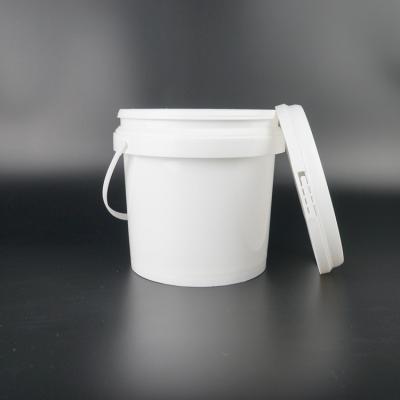 China 4L Round Plastic Pail Reusable Storage Container For Home And Business for sale