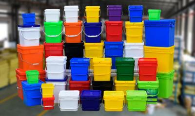 China PP Material Square Plastic Bin With Lid 1.2 Kg Weight for sale
