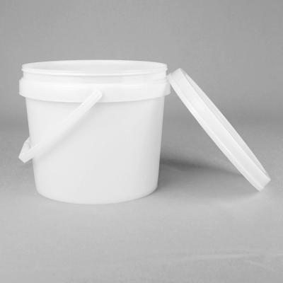 China Thermal Transfer Round Plastic Bucket 4 Liter For Wall Paint Glue for sale