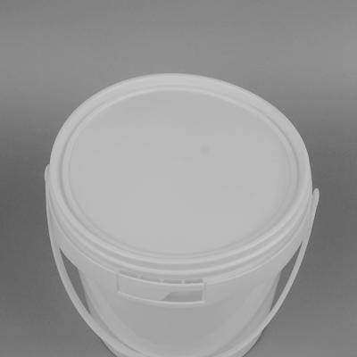 China FDA Ceritification Food White Plastic Drum PP Bucket 2L For Pet Food for sale
