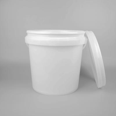 China Cubetas vazias brancas do armazenamento do alimento de 2 galões com tampas e tampas à venda