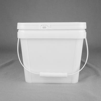 China 1 Gallon 3.5L Plastic Square Pail With Lid Excellent Seal Ability for sale