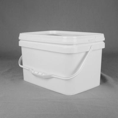 China ISO9001 10L Square Plastic Bucket Square Plastic Pails For Wedding Cakes for sale