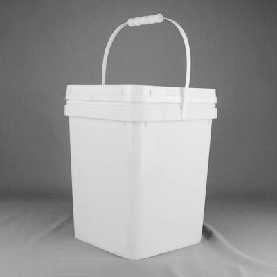 China Food Grade Square Plastic Bucket 5 Gallon 20 Litre With Lid And Handle for sale