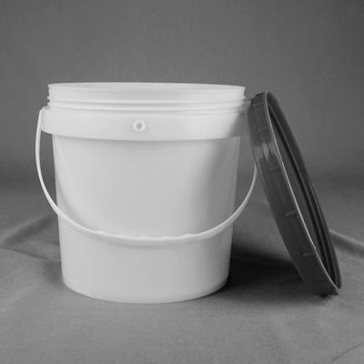 China Milk Pakaging Leak Proof  5L Plastic Bucket 1 Gallon Pail With Lid for sale
