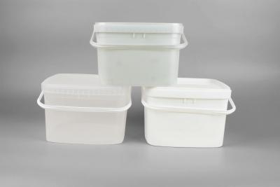 China 5L Food Grade White Square Bucket Polypropylene Bucket With Lid for sale