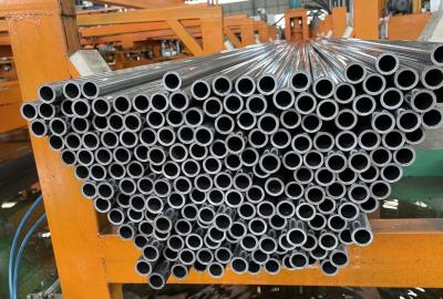Китай Hydraulic Cylinder Precision Pipe 35CrMo E460 SAE4140 Oil Coating продается