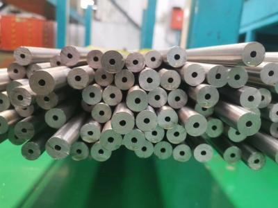 China Cold Drawn Precision Carbon Seamless Steel Pipe H8 Tolerance Honing Tube DIN2391 à venda