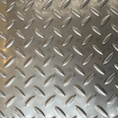 China Tear Drop Diamond Stainless Steel Checkered Sheet SS201 SS304 SS316L SS Chequered Steel Plate for sale