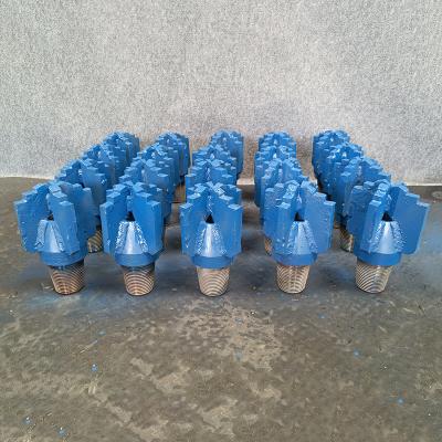 China Water Well drilling Drag Bits Carbide For Medium Formation for sale
