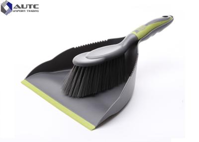 China Limpieza plástica del recogedor de polvo y de la tabla del sistema de cepillo, escobillas industriales PP en venta