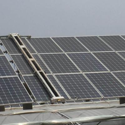 중국 로봇 모터 드라이브 세정 장비 태양 전지판 PV 모듈 깨끗한 도구를 청소하는 태양 전지판 판매용