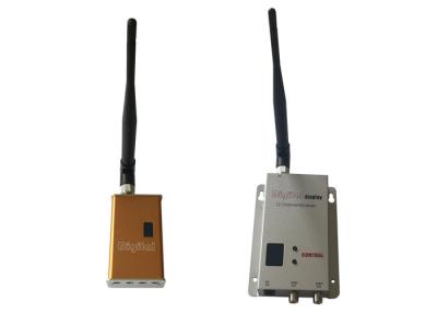 中国 10km FPV Long Range Wireless Video Transmitter 1500mW 8 Channels Radios 販売のため