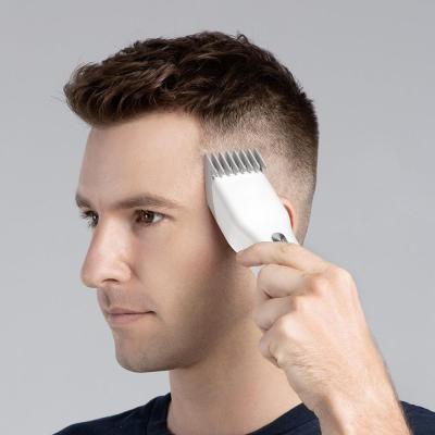China Cordless Professional Hair Clippers Weight 142g With Nano Ceramic Cutter Head for sale