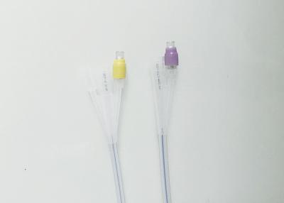 中国 2 3 4つの方法臨床定期的な尿のカテーテル法のための二重内腔のFoley Nelatonのカテーテル 販売のため