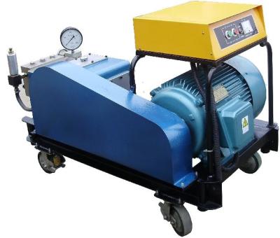 China Agua de alta presión Jet Pump For Industrial Use 1000bar ISO9001 de los émbolos triples en venta