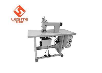 China máquina de costura ultrasónica no tejida del bolso 1500W fácil actuar en venta