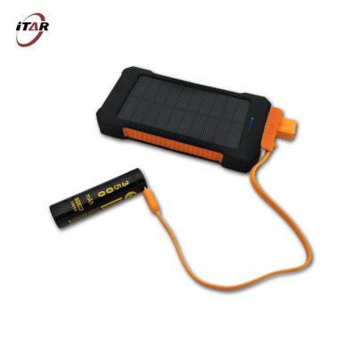 China 500 Cycles 3.7 Volt Rechargeable Battery Lithium Ion Cells 18650 With USB Type C Port for sale