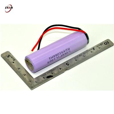 China Lithium Ion Battery Rechargeable 3200mAh BMS 18650 für LED-Taschenlampen zu verkaufen
