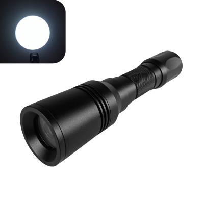 China IP67 Waterproof 1000 Lumen LED Flashlight Torch With 18650 Li Ion Battery for sale