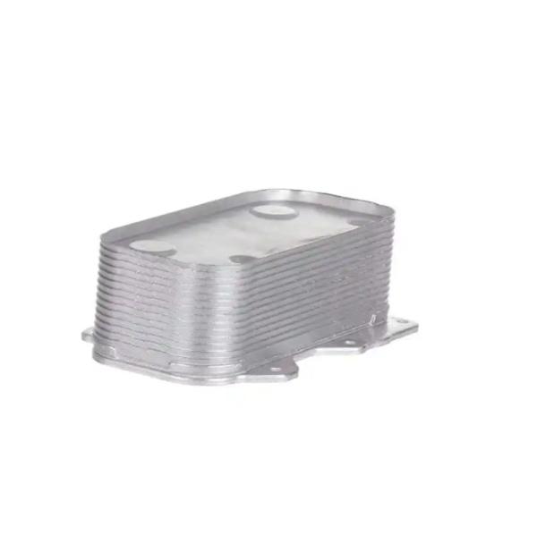 Quality Auto Parts Cooling System Oil Radiator For 2000-2006 A6/S6 Rs6 A8/S8 077117021Q for sale