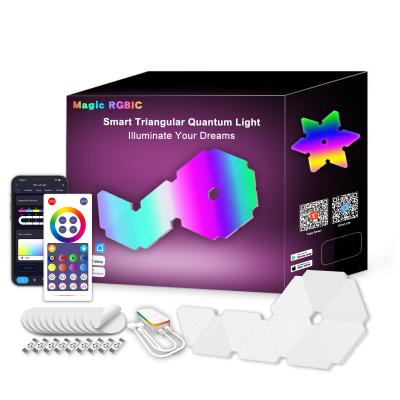 Chine Lumières murales LED à changement de couleur OEM Bluetooth bricolage Couleur blanche à vendre
