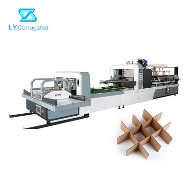 中国 ISOは機械、自動仕切りのアセンブラー機械を作るカートン箱を波形を付けた 販売のため