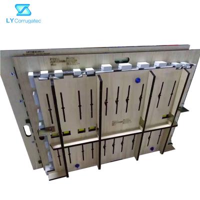 China Piezas acanaladas de la prensa del flexo, tabla de cortar plana plana 1220m m x 1830m m en venta