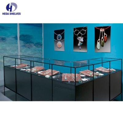 China Locking Merchandise Display Stands Large Glass Jewelry Display Cases For Retail Stores for sale