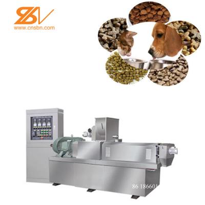 中国 220-260KG/H Dog Food Extruder Machine Siemens Motor 販売のため