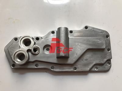 China 4D102 Oil Cooler Cover 6735-61-2220 For Excavator Diesel Engine Parts PC200-7 for sale