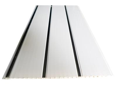 China El rectángulo modificó los paneles de techo para requisitos particulares decorativos con la línea/el surco de plata en venta
