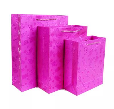 China 30gsm-160gsm Rose Pink Blue Glitter Gift Bags For Supermarket for sale